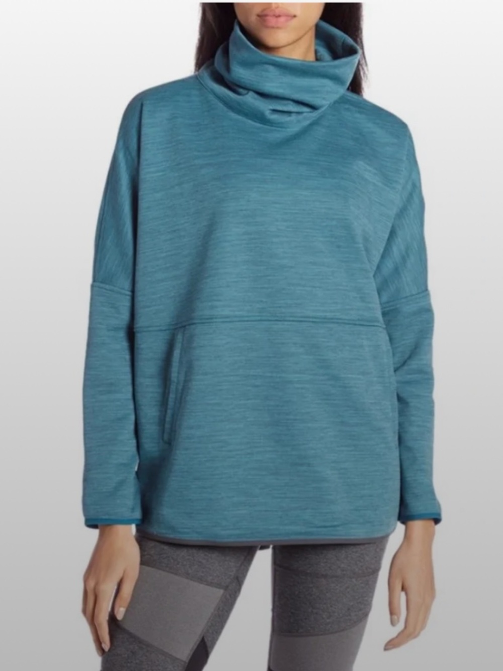 The North Face Women's Cozy Slacker Poncho
